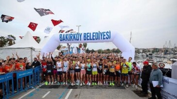 Bakırköy’de Öğretmenler Günü Koşusu