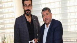 Bayındır Belediye Başkanı Davut Sakarsu, Öğretmenler Günü Münasebetiyle Okulları Ziyaret Etti