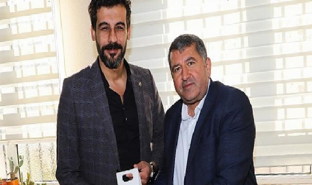 Bayındır Belediye Başkanı Davut Sakarsu, Öğretmenler Günü Münasebetiyle Okulları Ziyaret Etti