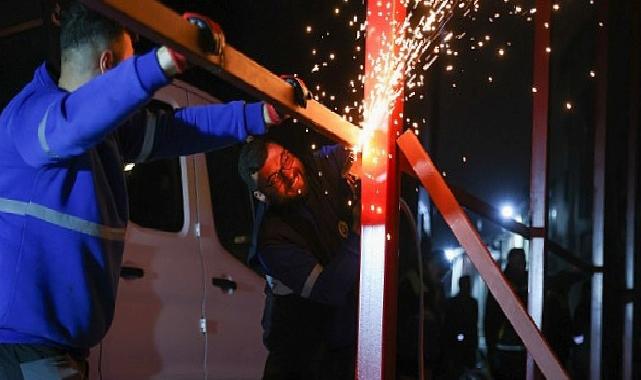 Buca Belediyesi’nden Hazine Toprağında Kaçak Yapıya Gece Operasyonu