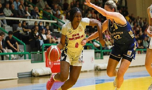 Burhaniye Belediyespor puanını 14’e yükseltti