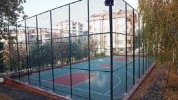 Çankaya Belediyesi 19 Parkında Spor Alanlarını Yeniledi