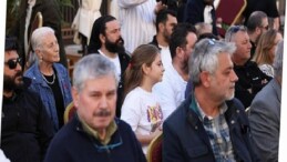 Çeşme Belediyesi, Balıkçılar ve Terziler Sokağı yenileme projesini esnafla paylaştı