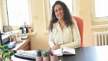 Çocuk Gelişim Uzmanı Karakaş, “Güçlü çocuklar, sevgi ve inancın hakim olduğu ailelerin içinde yetişir”