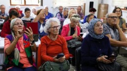 Dijital çağın kapıları yaş almış bireylere açılıyor