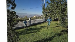 Dilovası Millet Bahçesi taban köşe temizleniyor