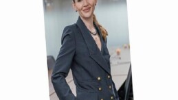 Dünyagöz Hastaneler Kümesi’nde Pazarlama ve Kurumsal Bağlantı Yöneticiliği Misyonuna Ezgi Yılmazer Atandı