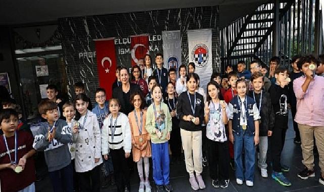Efes Selçuk’ta “Ataya Saygı” Satranç Turnuvası Sona Erdi