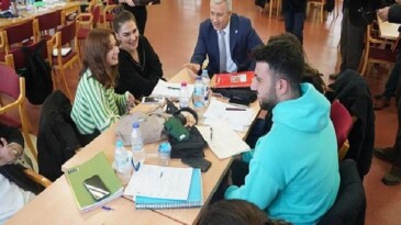 Egeli gençlerin vazgeçilmez yeri: Ege Üniversitesi Merkez Kütüphanesi