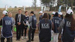 EÜ Ailesi Ulusal Ağaçlandırma Gününde “Yeşil Vatan” için fidan dikti