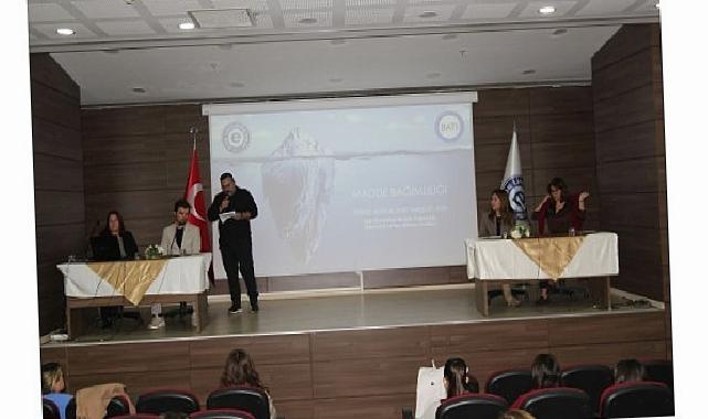 EÜ’de bağımlılık Sosyoloji kısmının düzenlediği panel ile her istikametiyle ele alındı