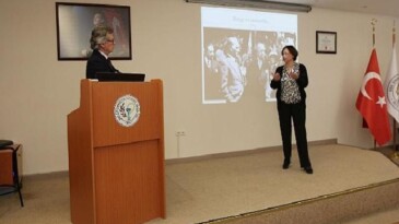 EÜ’de Cumhuriyet periyodunda sıhhat siyasetleri konuşuldu