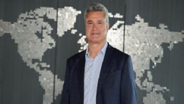 EY, 2025 global gelirini 53,2 milyar dolar olarak açıkladı