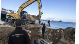 Foça’da dere yatağına yapılan kanal taşkını önledi