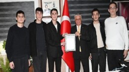 Gençlik Meclisi’nden Lider Topaloğlu’na Manalı Ziyaret