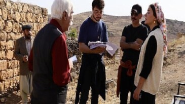 Güldürü tipinde yılın savlı sinemalarından Damat Mektebi’nin çekimleri başladı.