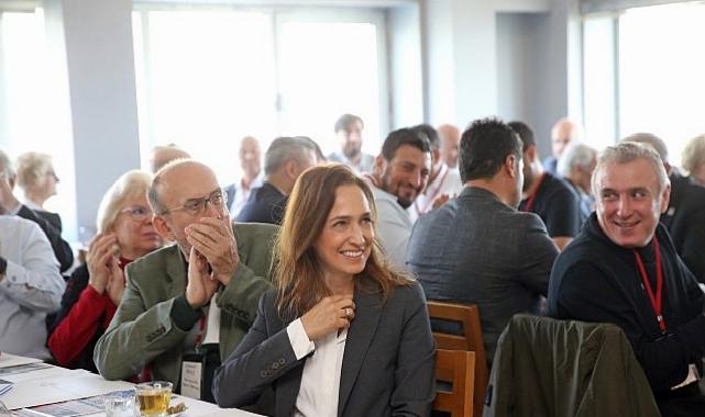 İzmir Kent Konseyleri Birliği, Karşıyaka’da ‘dayanışma’ için buluştu