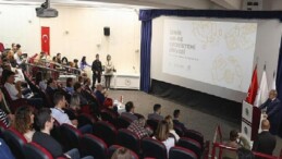 “İzmir’i teknolojiyi ihraç eden bir kente dönüştürmek için çalışıyoruz”