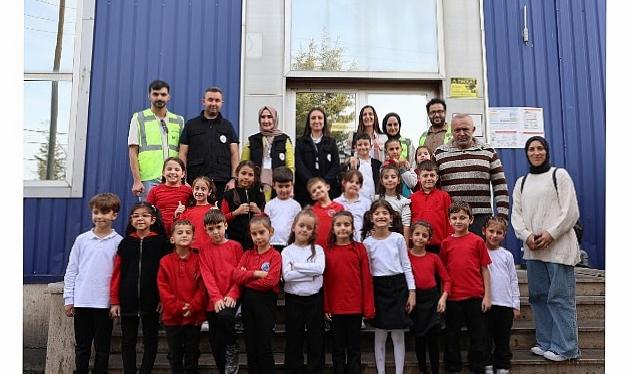 Kartepe’de Çocuklara Geri Dönüşüm Şuuru Aşılanıyor