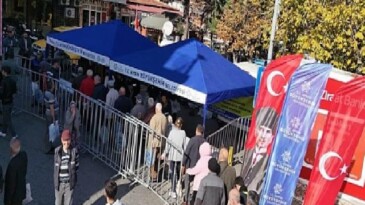 Lider Çerçioğlu, Cet Tohumlarından Üretilen Fideleri Bozdoğan’da Vatandaşlarla Buluşturdu