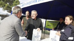 Lider Çerçioğlu, Cet Tohumlarından Üretilen Fideleri Köşk’te Vatandaşlarla Buluşturdu