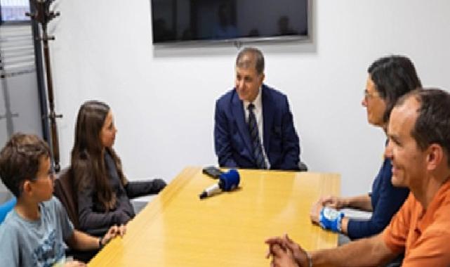 Lider Tugay, Fransız gezgin aileyi ağırladı