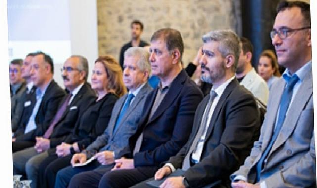 Lider Tugay: İzmir değişimin seyircisi değil aktörü olacak