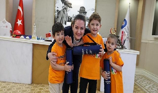 Lider Vekili Özdemir LÖSEV’li çocuklarla buluştu