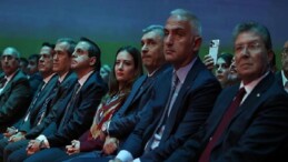 Lider Vekili Özdemir Resort Turizm Kongresi’ne katıldı