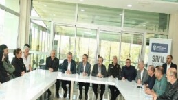 Meskenlerine giremeyen ailelere moral ziyareti