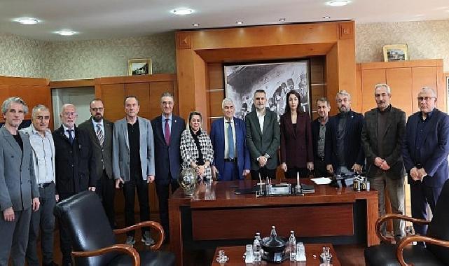 Muhtarlardan Lider Vekili Akın’a ziyaret