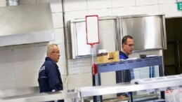 Narlıdere Belediyesi Zabıta gruplarından okul kantinlerine sıkı kontrol