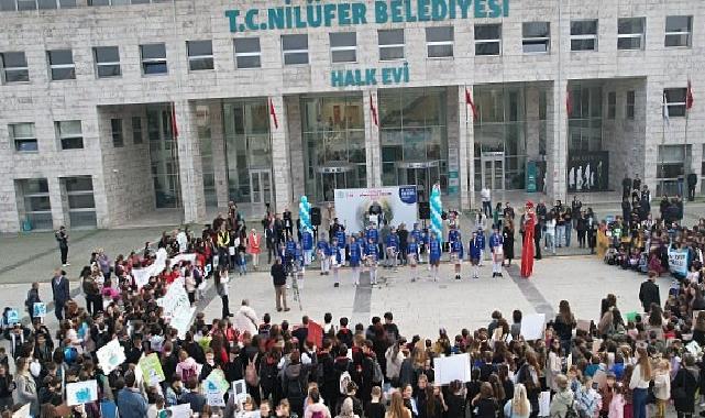 Nilüferli çocuklardan “gelecek” için manalı yürüyüş