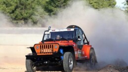 Offroad Heyecanı Baja Attalos ile Kepez’de Yaşandı