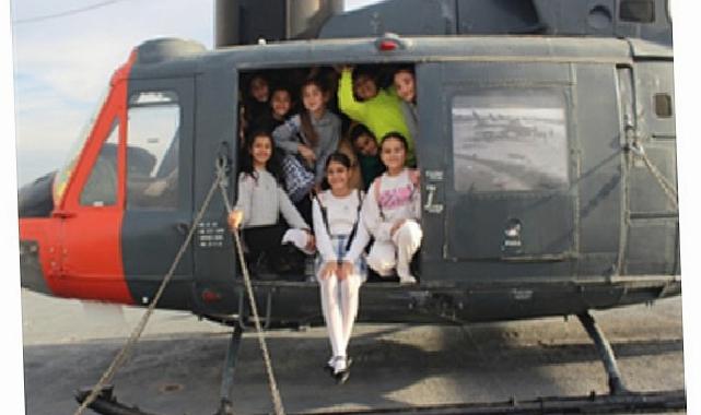 Öğrenciler, lisan maharetlerini gezerek pekiştiriyor