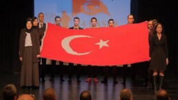 Öğretmenler Günü İnegöl’de Merasimlerle Kutlandı