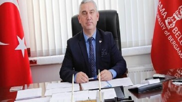 “Öğretmenlerimiz Geleceğimizin Mimarıdır”