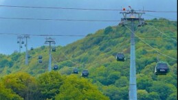 Orta tatil keyfi Kartepe Teleferik’te katlanıyor