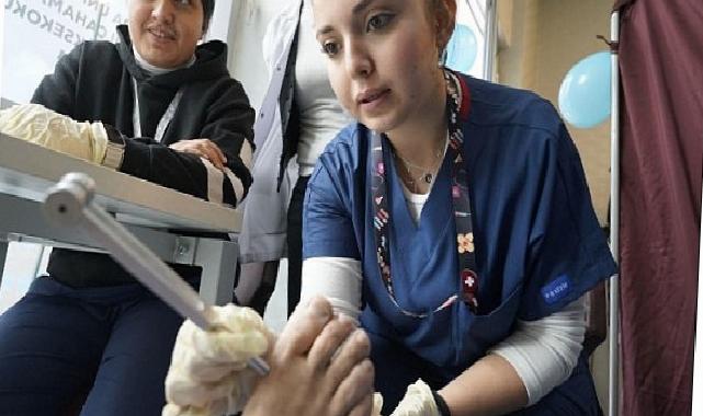 Podoloji Kısmı Öğretim Elemanları ve Öğrencilerinden Dünya Diyabet Günü’nde Tarama Seferberliği