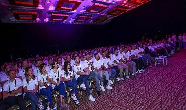 Pusula Holding Antalya’da Gerçekleştirilen Lansman Toplantısıyla Tanıtıldı