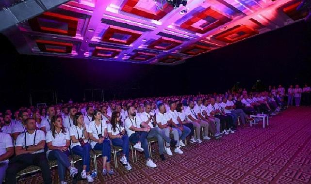 Pusula Holding Antalya’da Gerçekleştirilen Lansman Toplantısıyla Tanıtıldı