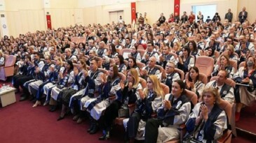 Rektör Prof. Dr. Budak, “Ege Üniversitesinin gayesi memleketler arası sıralamalarda birinci 500’de yer almak”