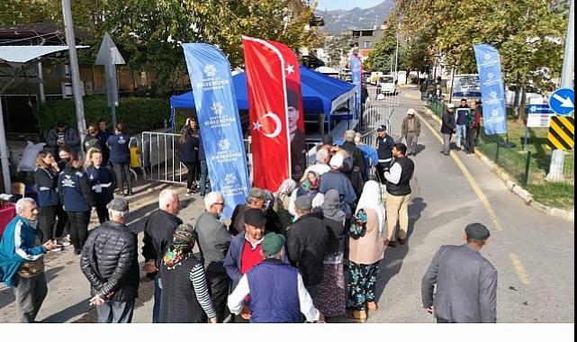 Sultanhisarlı Vatandaşlardan Lider Çerçioğlu’na Fide Teşekkürü