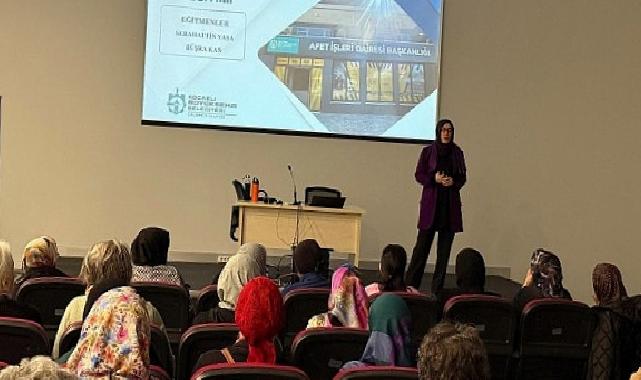 Şuurlu bayan, güçlü toplum