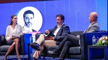 Teknoloji ve İnovasyon Doruğu’nda kelam uzmanların: “Yapay zekayla insanlık tarihini değiştirecek muazzam eşik aşıldı”