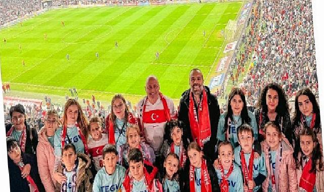 Türkiye Eğitim Gönüllüleri Vakfı (TEGV) ve Prometeon Türkiye, çocukları ulusal maç heyecanında buluşturdu