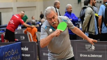 Ulusal Bursa Veteran Masa Tenisi Turnuvası Sona Erdi