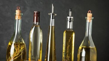 Zeytinyağı ihracatı üretici olmayan ülkelere yapılan ihracatla ayakta kaldı