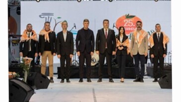 25. Mandalina Şenliği üreticinin yüzünü güldürdü
