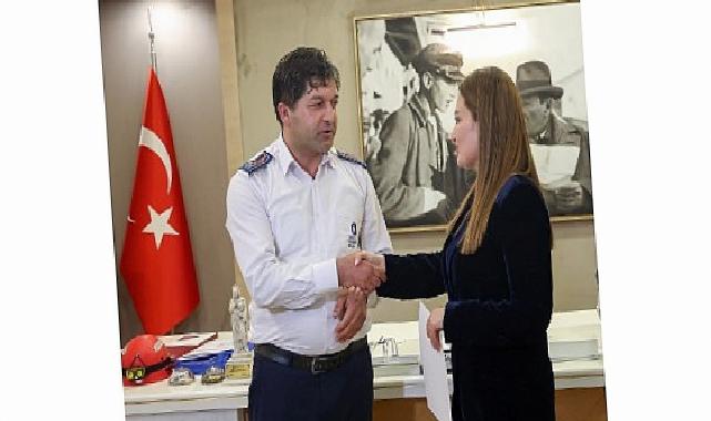 Antalya’da belediye sürücüsünden örnek davranış